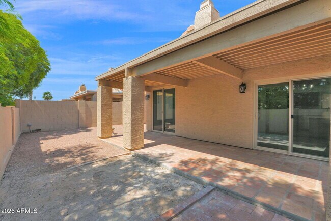 Building Photo - 12241 N Gambel Dr