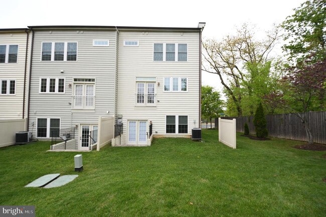 Building Photo - 14823 Wootton Manor Ct