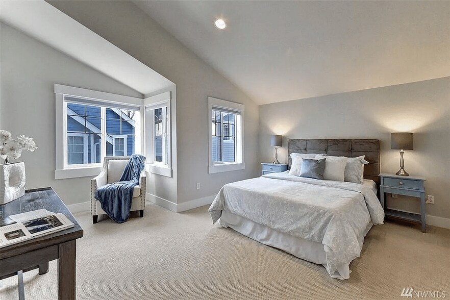 Building Photo - 217 23rd ave