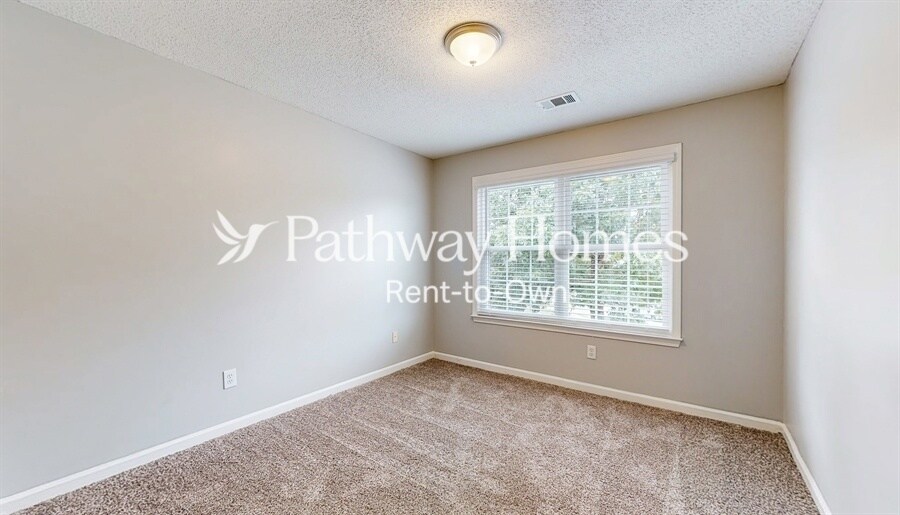 Building Photo - 5226 Medlock Corners Dr