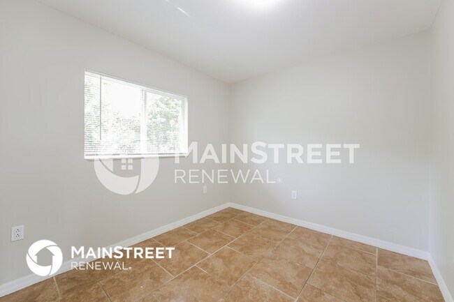 Building Photo - 3208 46th St W