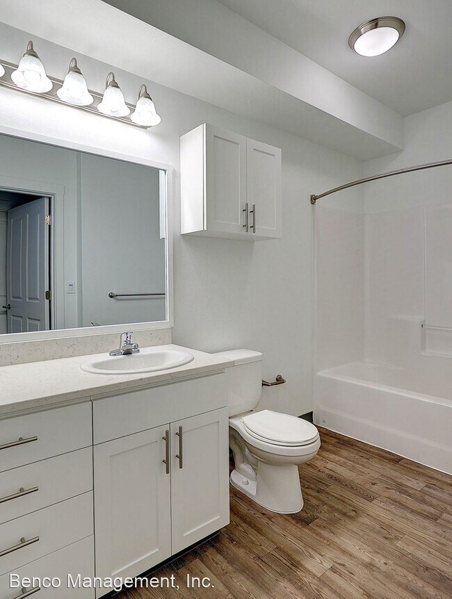 Building Photo - 7676 N Lombard St