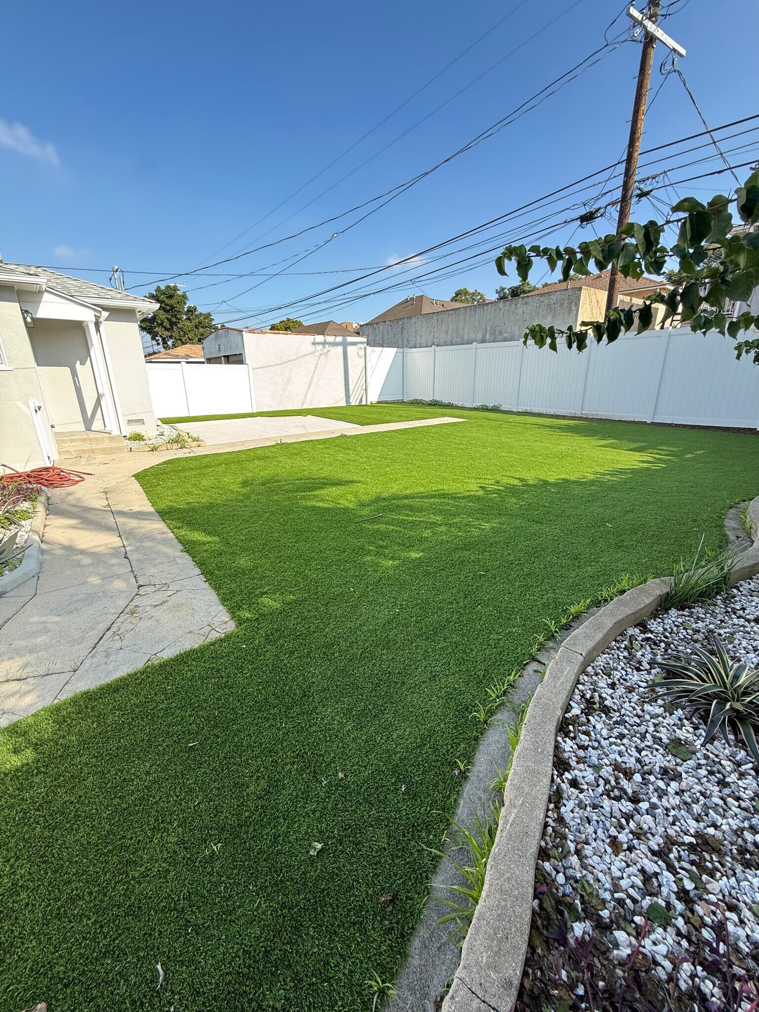 Building Photo - 3702 Somerset Dr