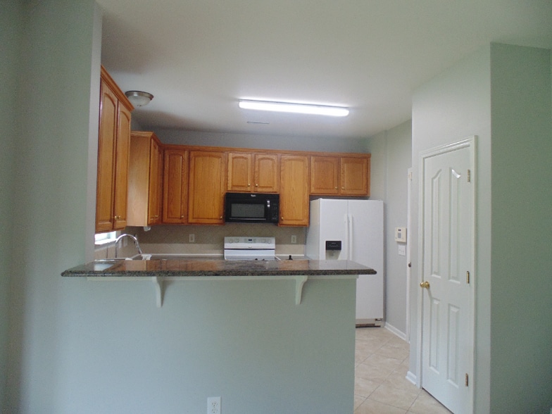 Building Photo - 17540 Westmill Ln