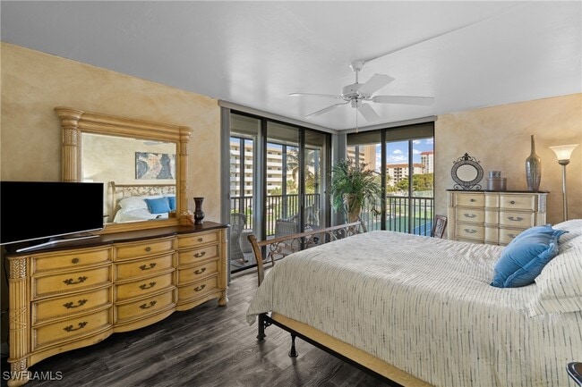 Building Photo - 10420 Gulf Shore Dr