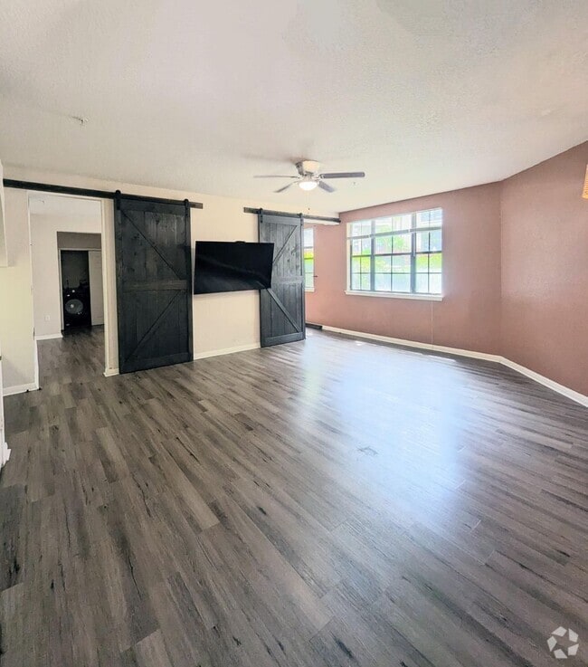 Building Photo - Must see! First floor, updates throughout!...