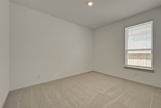 Building Photo - 28451 Hazel Trl