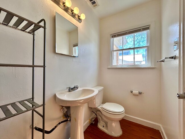 Building Photo - 5207 Shoal Creek Blvd