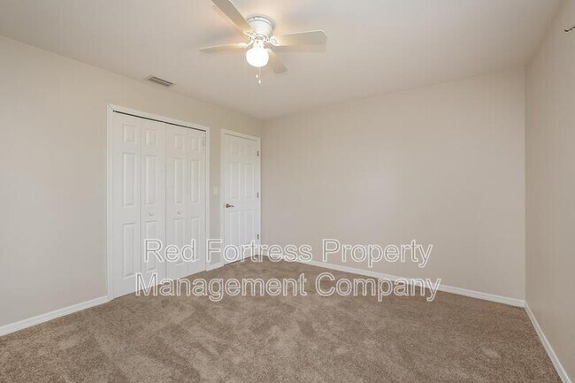 Building Photo - 1141 Mohawk Pkwy