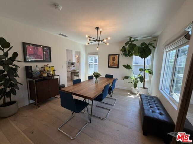 Building Photo - 1768 S Fairfax Ave