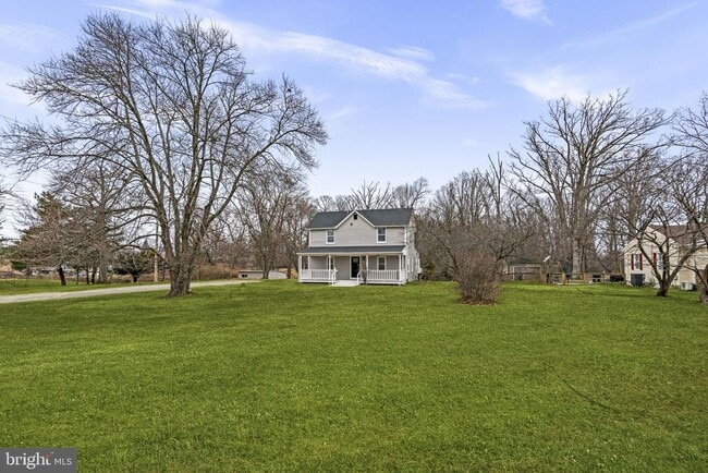 Building Photo - 10530 Scaggsville Rd