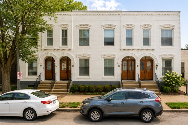 Building Photo - 2 N Boyle Ave