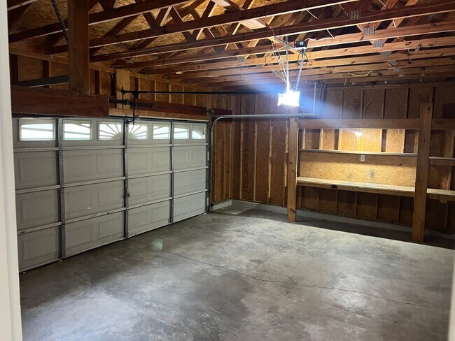 Building Photo - 11183 Cumberland Gap Dr