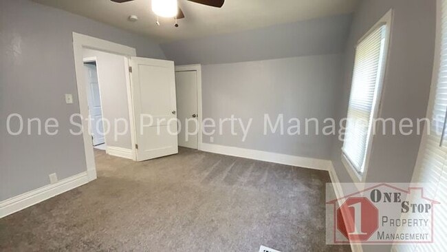 Building Photo - Charming 3-bedroom, 2-bath home in Kansas ...