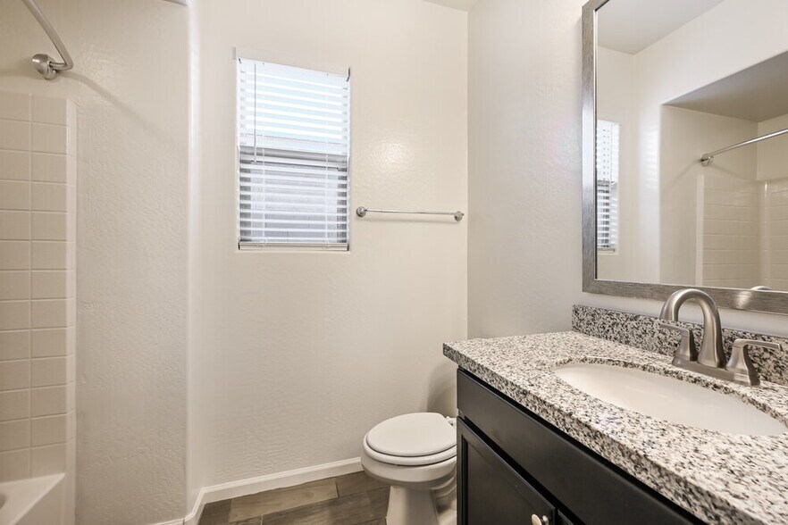 Building Photo - 12125 W Remuda Dr