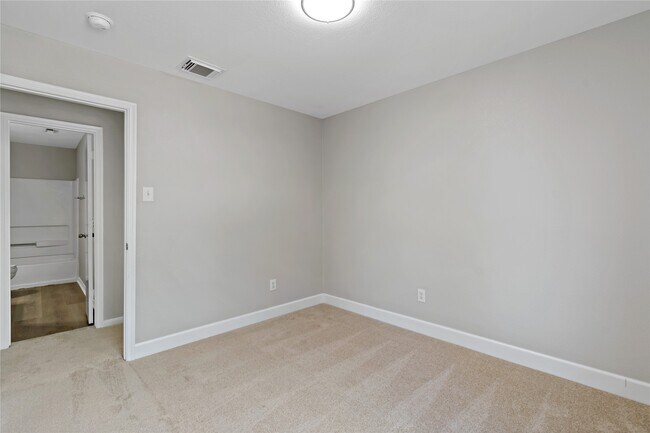 Building Photo - 3930 Brighton Springs Ln