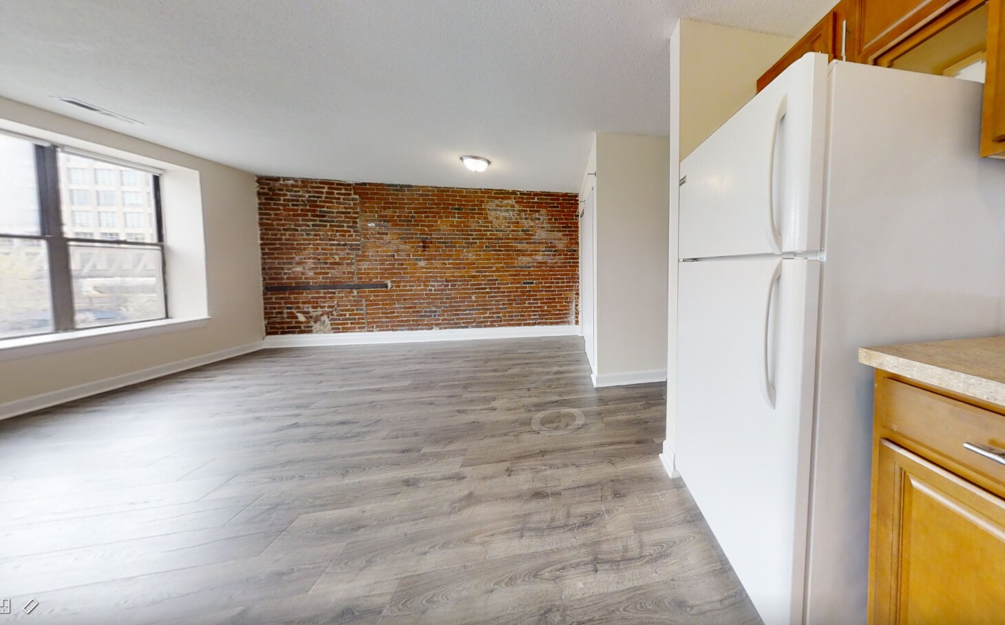 Building Photo - 1102 Boylston St