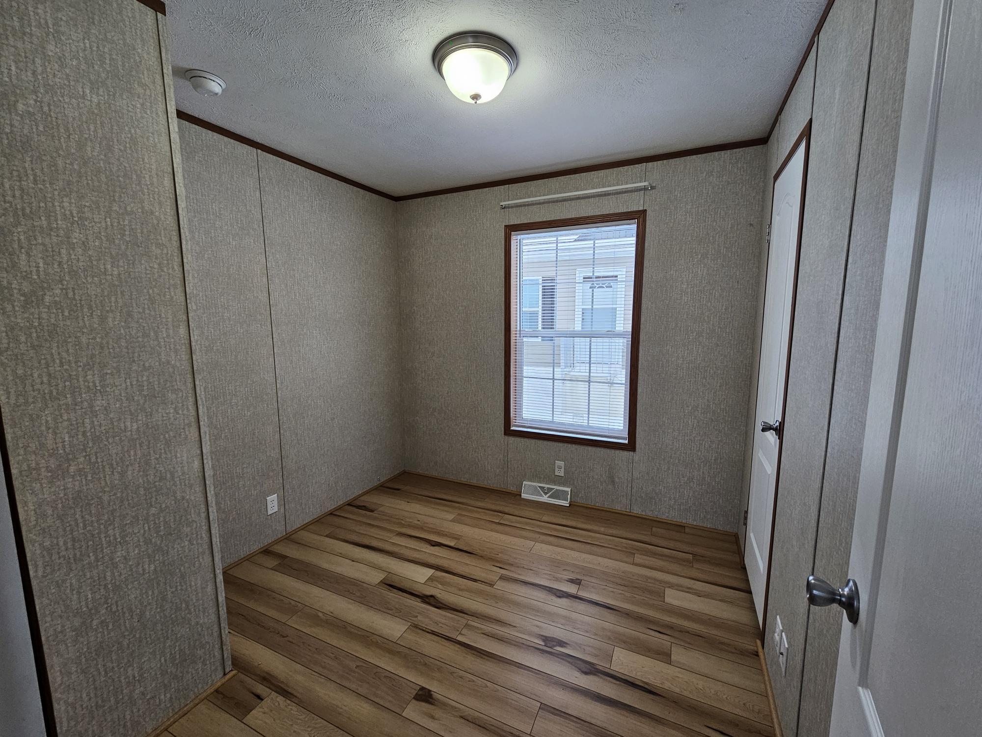 Building Photo - 34 Pine Cir