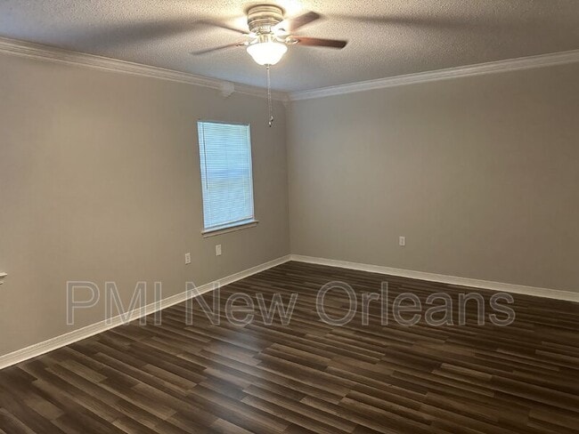 Building Photo - 1038 Sun Valley Ln