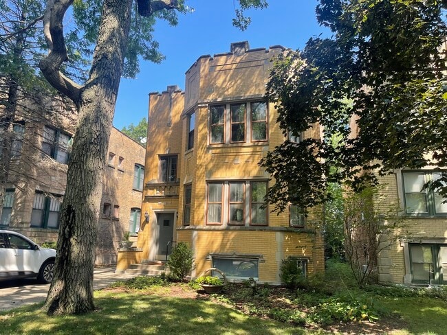 Primary Photo - 1115 Hull Terrace