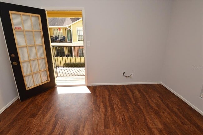 Building Photo - 8625 Mallard Reserve Dr