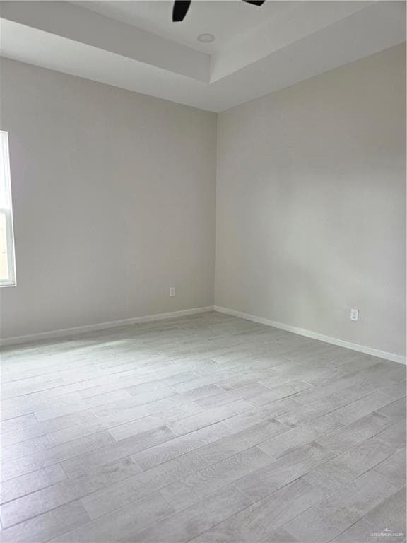 Building Photo - 13 E Royal Palm Dr