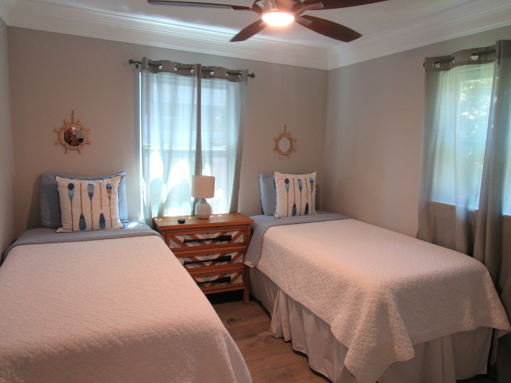 Second bedroom - 16 Hillside Dr