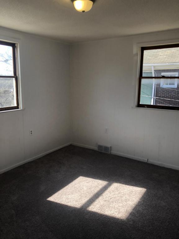 Building Photo - 409 Franklin