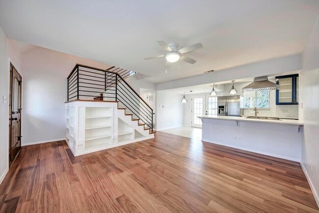 Building Photo - 1209 Arden Dr