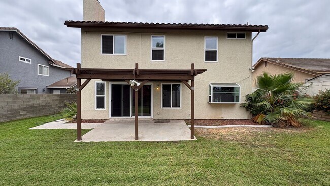 Building Photo - Spacious 4-Bedroom Home Near Centennial High School in Corona