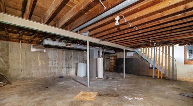 Building Photo - 2152 Erick Ave