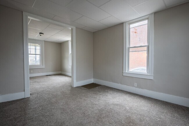 Building Photo - 116 Kennet Ct NW