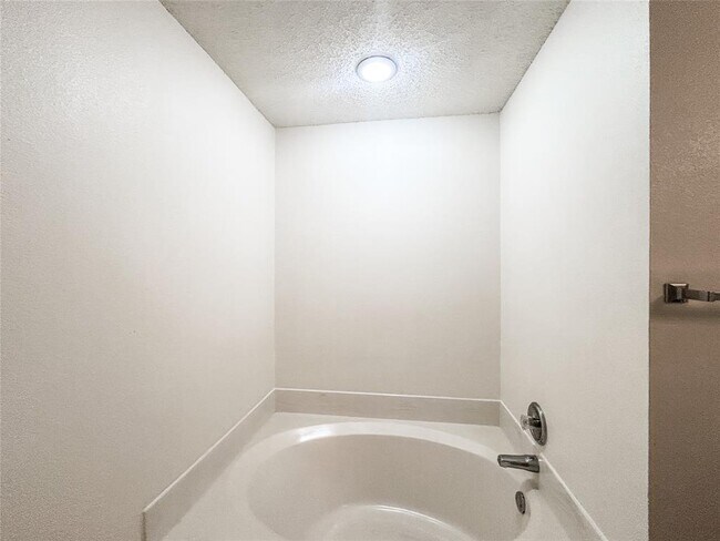 Building Photo - 12951 Dionysus Dr