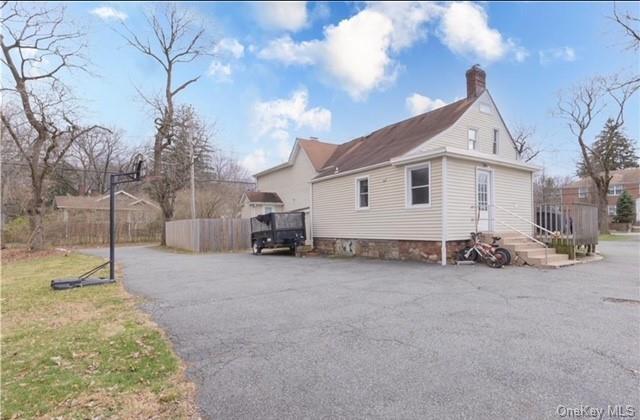 Building Photo - 4 Rockland Ave
