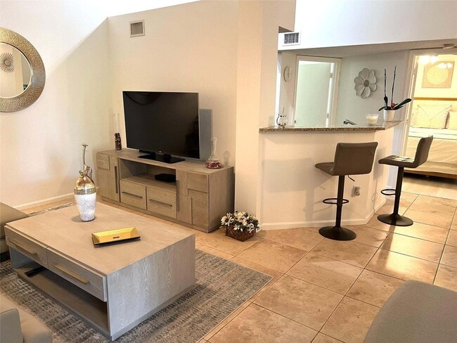 Building Photo - 1125 Crystal Way