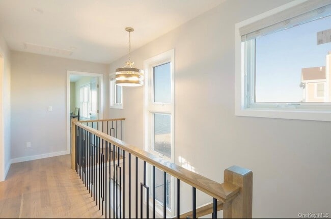 Building Photo - 15A Oakhurst Rd