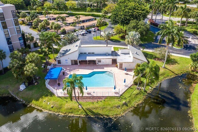 Building Photo - 6562 Boca Del Mar Dr