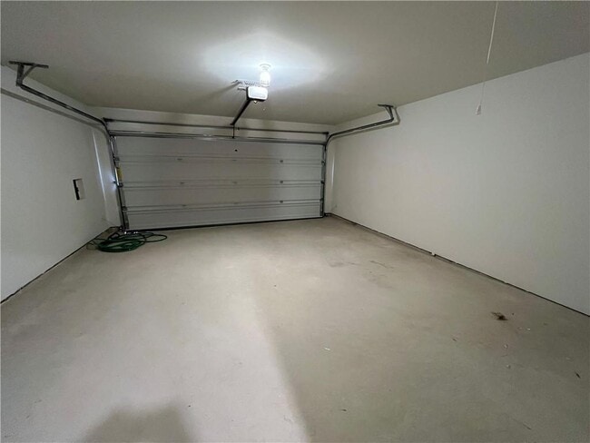 Building Photo - 364 Cres Park Dr