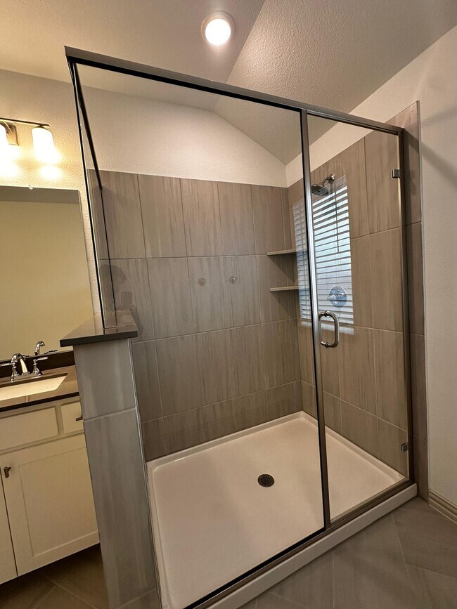 Master Bath 3 - 12874 Teton St