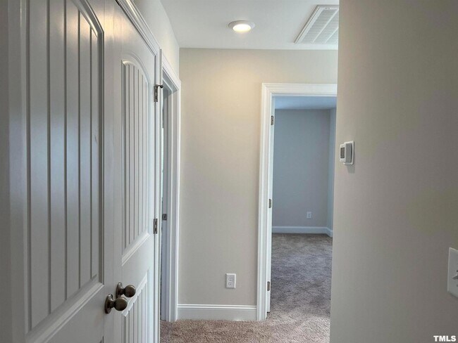 Building Photo - 5211 Deep Channel Dr