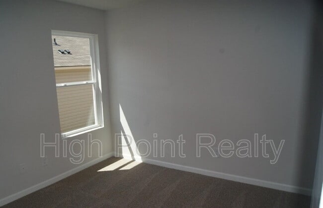 Building Photo - 514 Antler Wy