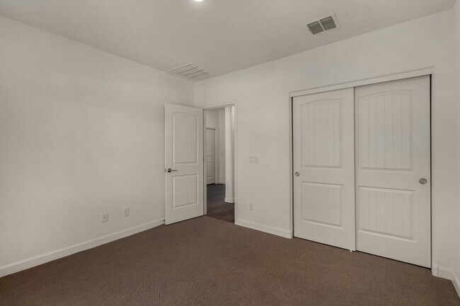 Building Photo - 20396 W Brittlewood Ave