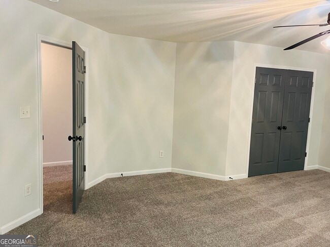 Building Photo - 445 Summerlin Blvd