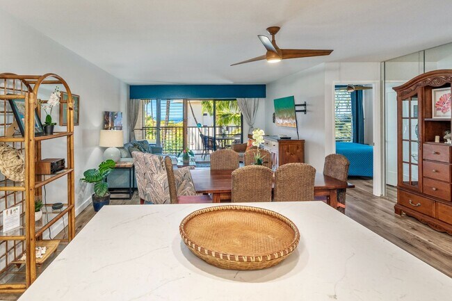 Building Photo - Ocean View 2/2 Fully Furnished + Newly Renovated Condo!