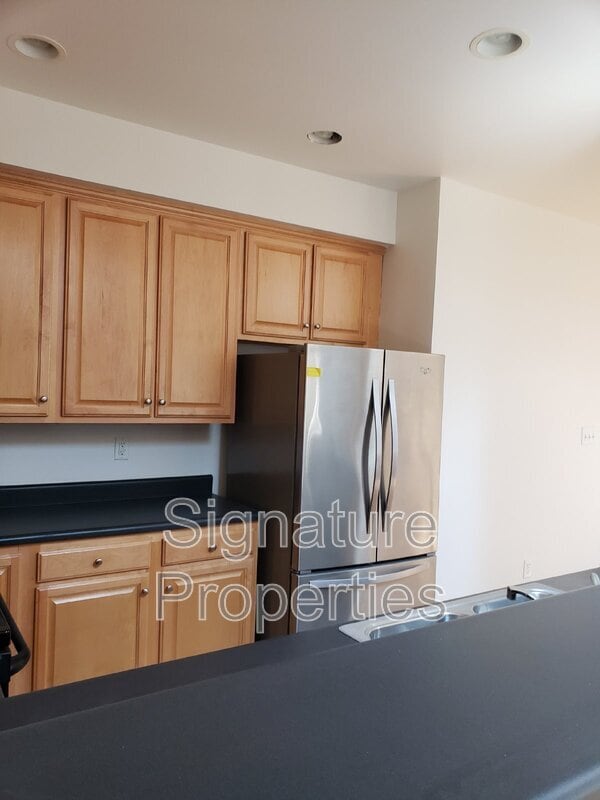 Building Photo - 9704 Bartley Pond Dr