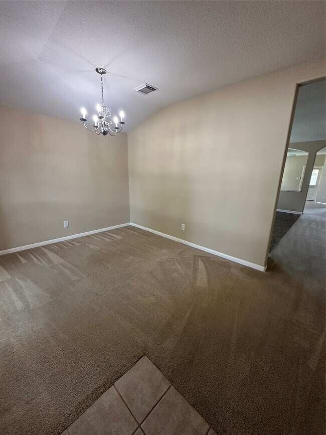 Building Photo - 11750 Pinemeade Ln
