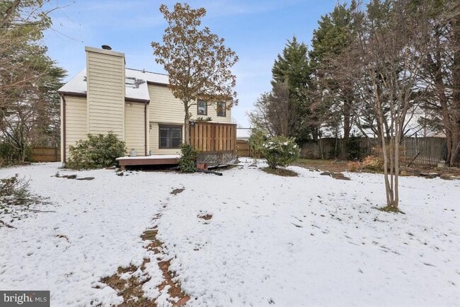 Building Photo - 14422 Coachway Dr