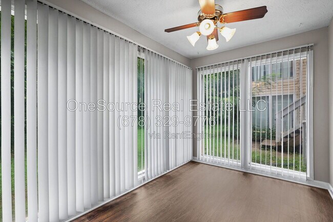Building Photo - 1806 Augusta Dr