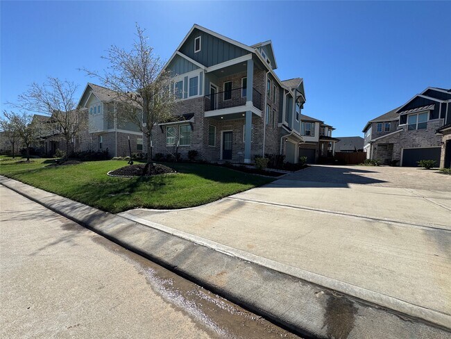 Building Photo - 7743 Swooping Swallow Ln