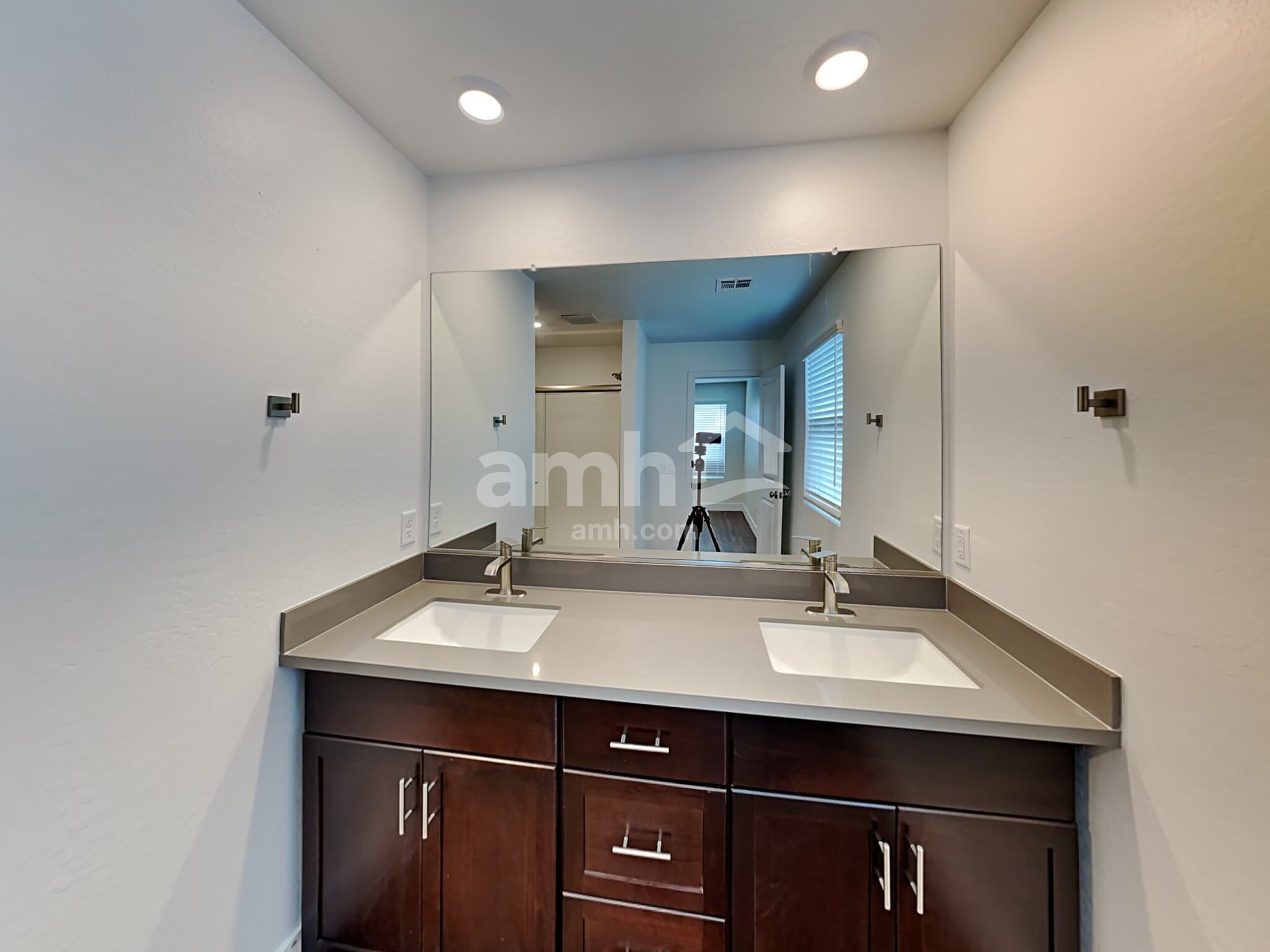 Building Photo - 23135 E Camacho Rd